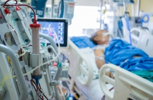 Understanding the Importance of ICU Care for Unconsciousness and Seizures